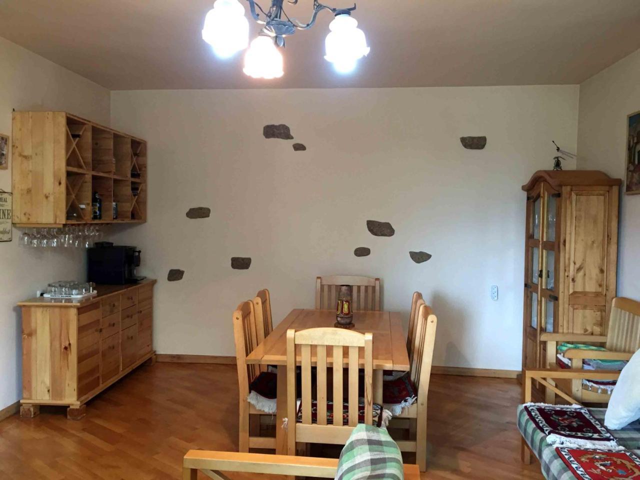 Green Stone Boutique Hotel Yeghegnadzor エクステリア 写真