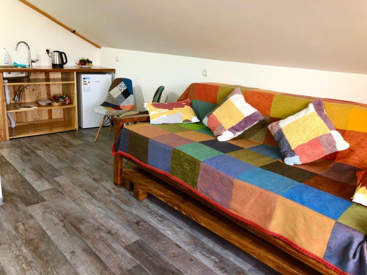 Green Stone Boutique Hotel Yeghegnadzor エクステリア 写真